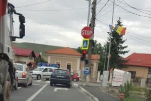 Noutate în traficul din Floreşti! S-a lărgit ieşirea de pe strada Cetăţii - FOTO