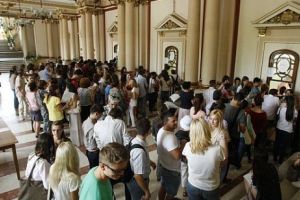 ADMITERE 2018:  3.000 de candidaţi se bat pe cele 1.400 de locuri bugetate scoase la concurs la universitatea de Medicină şi Farmacie „Carol Davila”