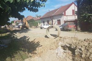 Probleme cu santierul deschis de Aquatim pe strada Emile Zola