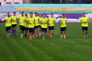 14 jucători, dintre care doi stranieri, au fost prezenţi la reunirea Forestei