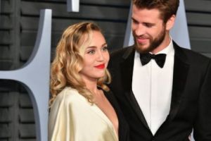 S-au despărţit după aproape UN DECENIU! Nu te-ai fi aşteptat niciodată la motivul asta...