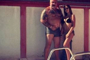 Rebecca, fiica lui SILE CĂMĂTARU, a fost FOTOGRAFIATĂ la PISCINĂ. În ce IPOSTAZE PROVOCATOARE apare fata temutului INTERLOP - FOTO