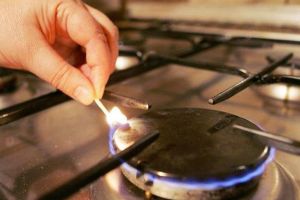 ANRE: De la 1 august, preţul gazelor naturale pentru consumatorii finali casnici VA CREȘTE cu 5,83%