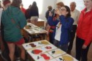 Oaspeţi belgieni la Centrul Social Multifuncţional pentru copii dezavantajaţi din Grădinari, judeţul Olt