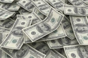 Buletinul financiar-bancar al zilei: dolarul a crescut cu un ban faţă de leu