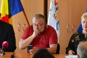 Se pregăteşte „fundaţia” Centrului Olimpic de lupte