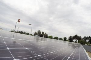 Rompetrol, prima benzinarie din Romania dotata cu panouri solare 