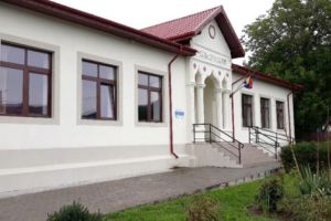 Comuna Mihăeşti – „Respectul faţă de familie, de sat şi de tradiţii ne va asigura identitatea”