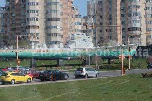 A fost suplimentat numarul de benzi din intersectia bulevardelor Tomis si Aurel Vlaicu 