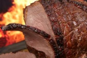 Cum arată ”carnea” crescută în laborator şi cât va costa 