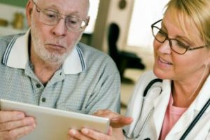 O aplicaţie creată de o studentă din Cluj le-ar putea uşura viaţa bolnavilor de Alzheimer