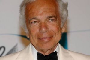 Biografia designerului Ralph Lauren scoate la iveală EVENIMENTE ȘOCANTE! Acesta ar fi avut o aventură cu modelul Kim Nye când era CĂSĂTORIT! 