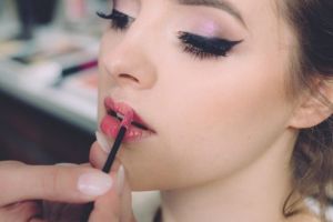 Curs de cosmetică la Târgu-Mureş