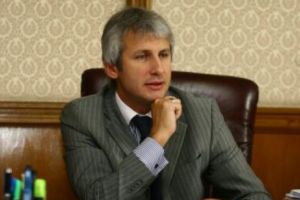 ACUZAȚII GRAVE. Teodorovici arată cu degetul către DOUĂ COMPANII care  cresc nejustificat preţul gazelor 