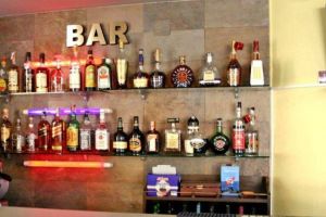 Dosar penal pentru o sticlă de coniac… la o vârstă fragedă