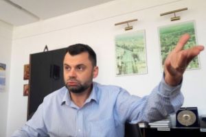 Primarul Dobre spune că a văzut curse de căruţe în centrul Ploieştiului