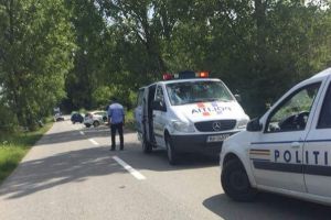 FOTO Accident între Sibiu şi Poplaca. O persoană este rănită
