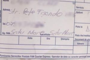 FOTO. Misiune imposibilă pentru un curier. Comandă pe strada Pete Fişando