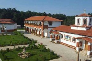 Restricţii de circulaţie pe drumul spre Mănăstirea Pantocrator, duminica