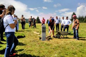 Via Transilvanica: Primele două borne kilometrice pe ”drumul care uneşte”