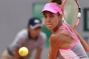 TENIS. Mihaela Buzărnescu A RATAT CALIFICAREA în finala turneului de la Bucureşti şi şi-a ieşit din minţi: „De ce p... m... nu?”