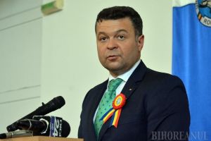 Rectorul UVT, în chestiunea plagiatului lui Bodog: Comisia de etică va trebui să ne lămurească ce înseamnă similitudine