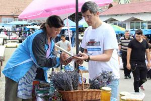 Azi, la Alba Iulia, semnează iniţiativa cetăţenească „Fără penali în funcţii publice”