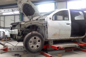 Niciun service auto din România nu este autorizat, în prezent, pentru a recondiţiona elemente de caroserie