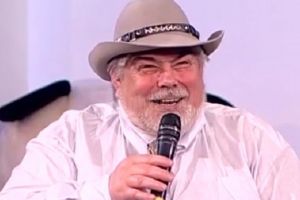 Artistul Ilie Micolov, născut la Suceava, a murit sâmbătă, la vârsta de 69 de ani