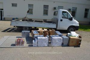 FOTO&VIDEO. Sătmărean lăsat fără autoutilitară! ,,Afacerile” cu ţigări l-au costat scump