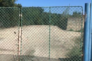 Stadionul de rugby din Constanta, igienizat. Pamantul rezultat din sapatura unui imobil de pe Primaverii a fost indepartat  