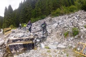 Sezon turistic semi-ratat în Retezat