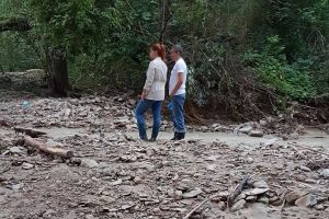 Ministrul Turismului, vizită-fulger în Tabăra de la Valea Budului