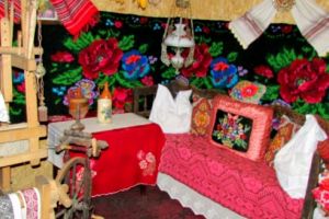 Muzeul „Ciobotă Petruţ”, oază de tradiţii şi frumos pe Valea Mureşului Superior