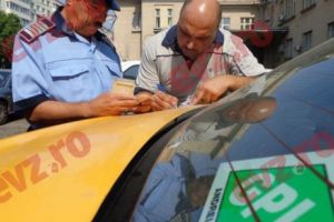 Românii vor avea 15 zile să-şi achite amenzile pe jumătate