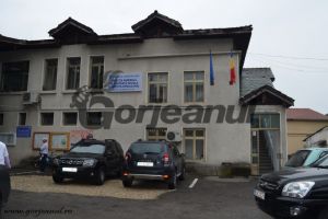 Alocaţii lunare de până la 750 de lei, pentru asistenţii care îngrijesc persoane cu handicap