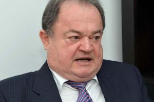 Retrospectiva săptămânii, prin ochii lui Bihorel: Buldogul explică de ce i-a băgat în şedinţă pe PDL-işti
