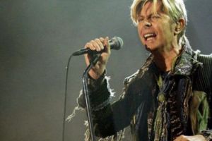 Primul demo al unui regretat artist, respins de o companie de discuri, este acum DE VÂNZARE! Aceasta a fost descoperit după 55 DE ANI.