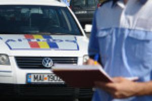 Sanctiuni in valoare de 12.700 aplicate de politisti in weekend