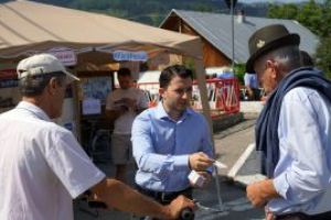 Deputatul Durus (USR) in audienta la Poienile de sub Munte si Somcuta: „De un an ne batem in Parlament pentru anularea pensiilor speciale” (FOTO)