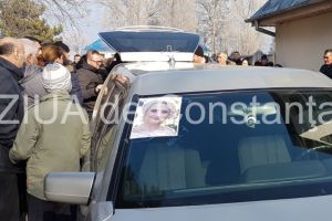 Sase luni de la moartea Teodorei: Tanara mamica si-a pierdut viata dupa ce a nascut la un spital privat din Constanta   