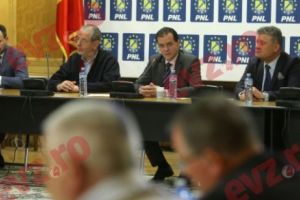 Ludovic Orban nu vede că PNL stă pe un butoi cu pulbere