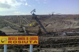 Ecologiştii au monitorizat aerul poluat la Roşiuţa