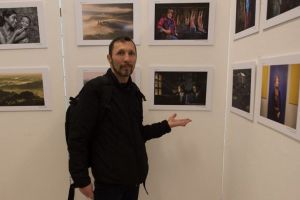 Fotografii din judeţ, invitaţi la Salonul „ÎnSEMNE fotografice 6”