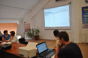 Se anunţă o şedinţă scurtă la ISJ. Doar un sfert dintre profesorii cu note mari la concurs vor deveni titulari