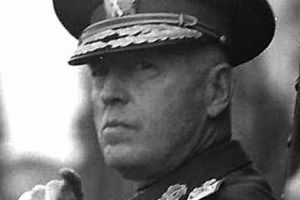Situaţia ARMATEI ROMÂNE în faţa TĂVĂLUGULULUI BOLȘEVIC. Ofensiva Sovietică din august 1944 a creat premisele
ARESTĂRII lui Antonescu