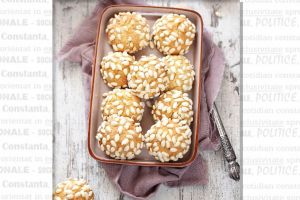 lauraadamache.ro: Biscuiti cu orez expandat si nuca de cocos