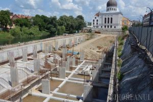 O nouă licitaţie pentru parcarea din str. Independenţei: Firmele pot depune oferte