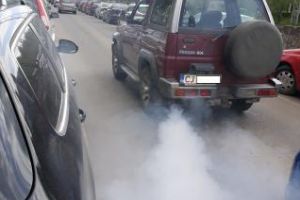 Epavă pe drumurile Clujului. Cum trec de ITP? - FOTO