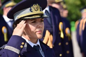 O tânără din Rădăuţi este şefă de promoţie a Facultăţii de Poliţie de Frontieră